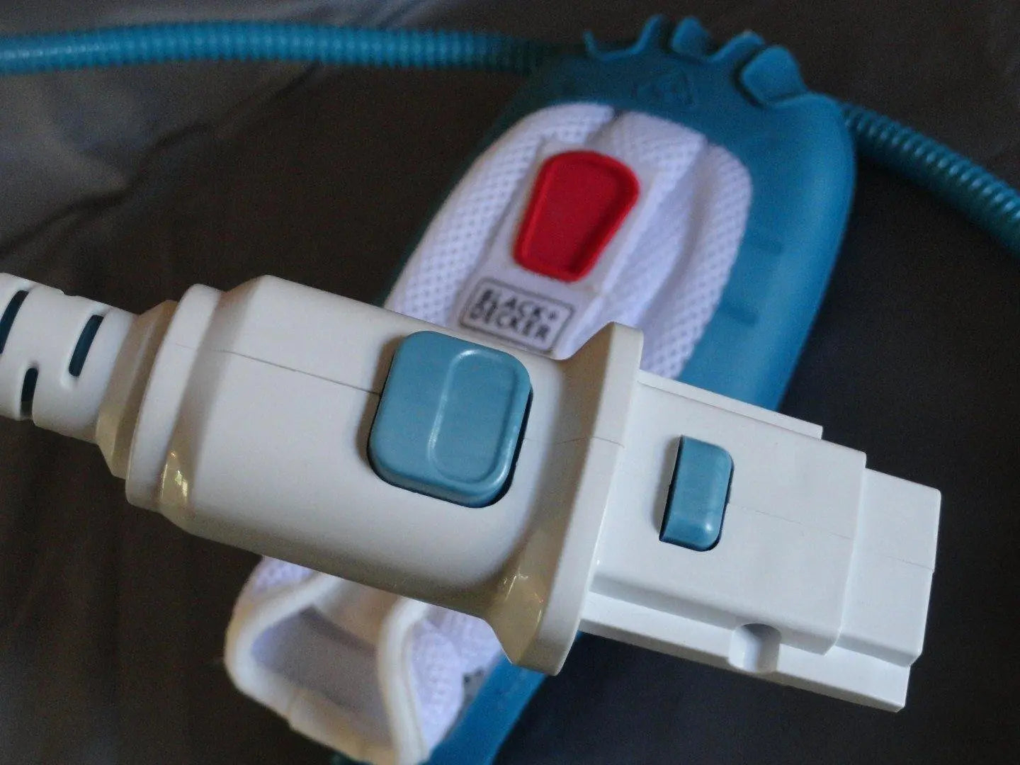 Guanto Steamitt con attacco fresato scopa a vapore Black+Decker BLACK+DECKER