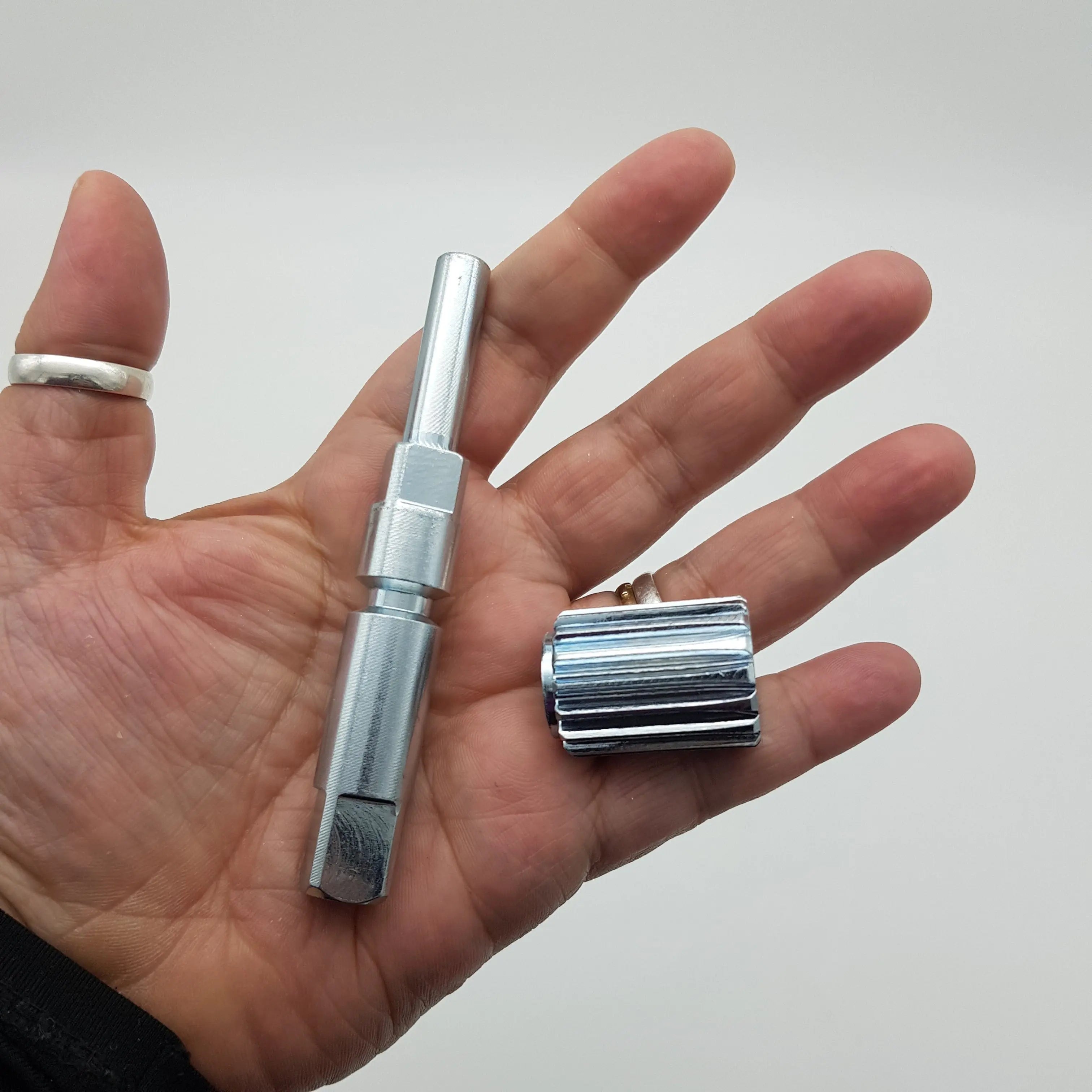 Perno diametro 15mm insaccatrice 5-8 kg vecchio tipo Reber REBER