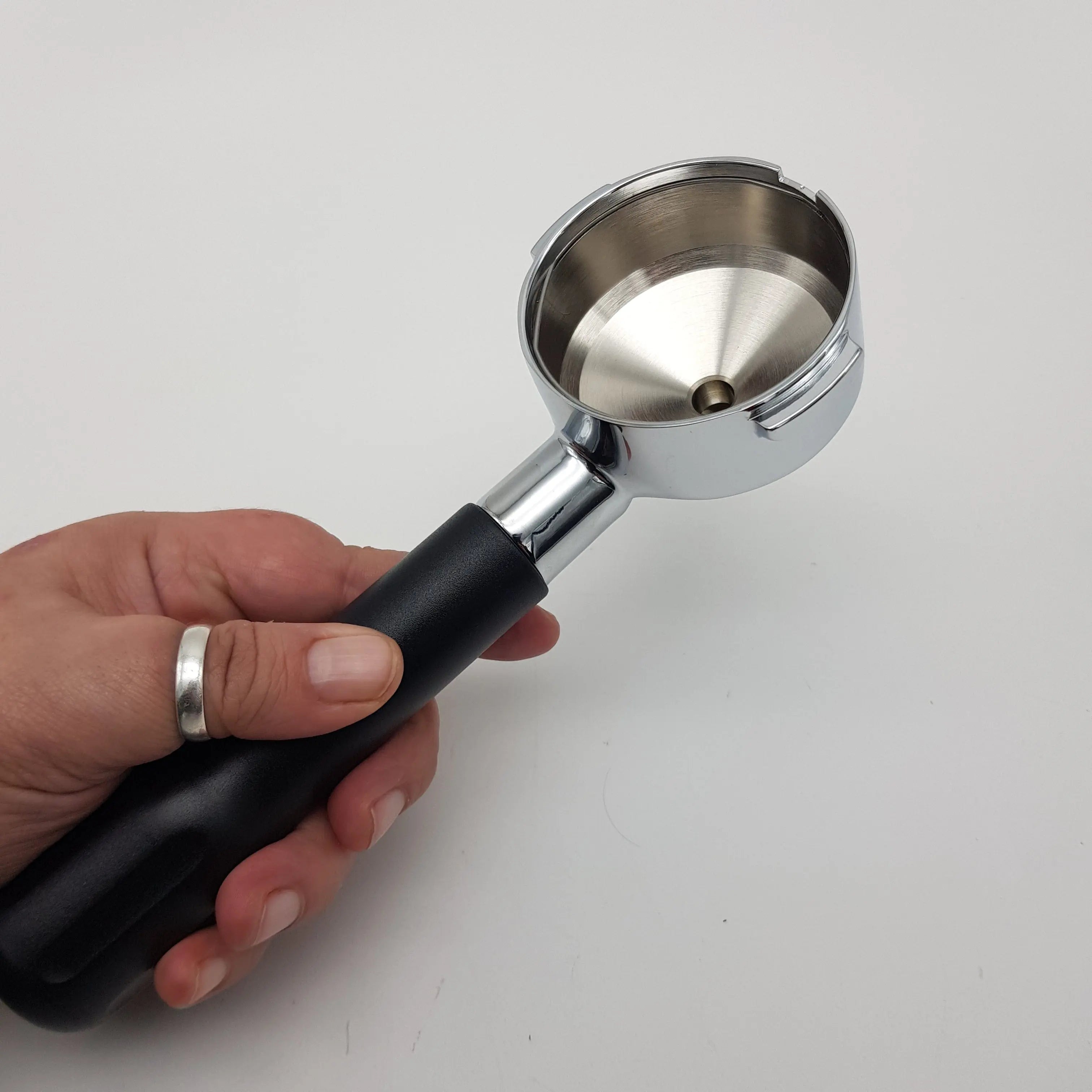 Portafiltro completo 57mm ad una via, con filtro 1 dose, filtro cialda Lelit LELIT