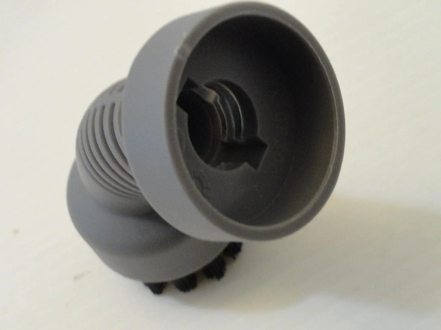 Spazzolino finale grigio con setole dure per scopa a vapore Black+Decker FSMH1621 BLACK+DECKER