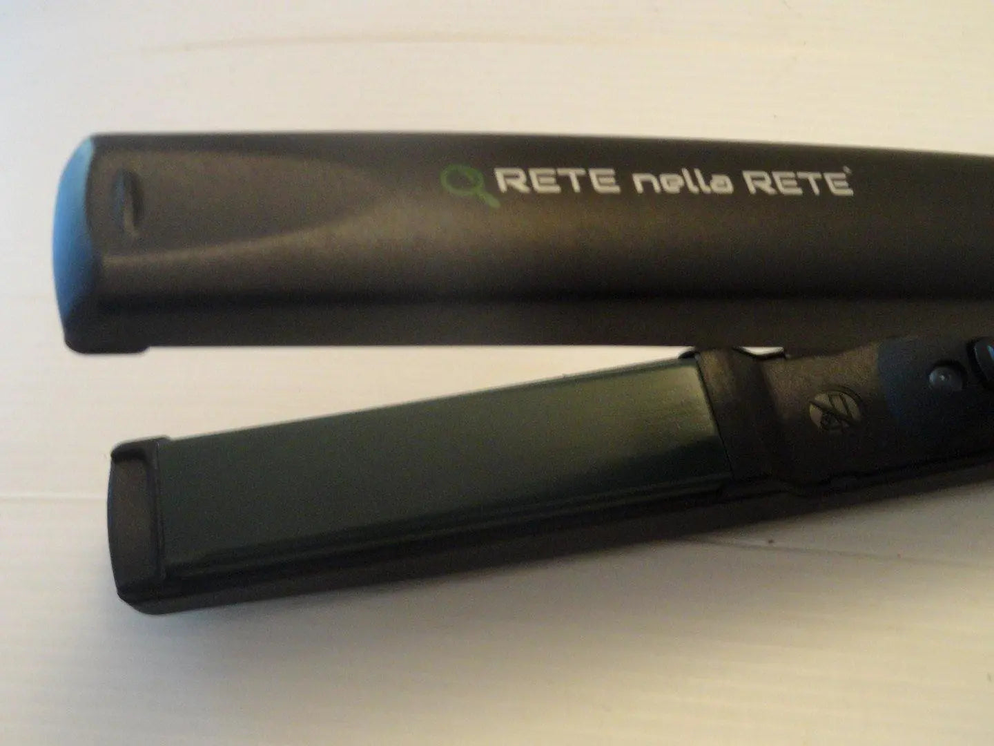 piastra per capelli temptation rnr gama RETE NELLA RETE